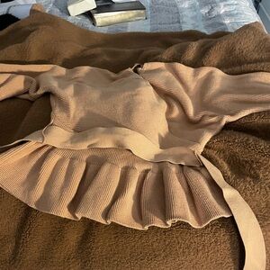 Women’s pull over sweater